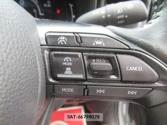 Toyota SIENTA 2024-10 8782048-18