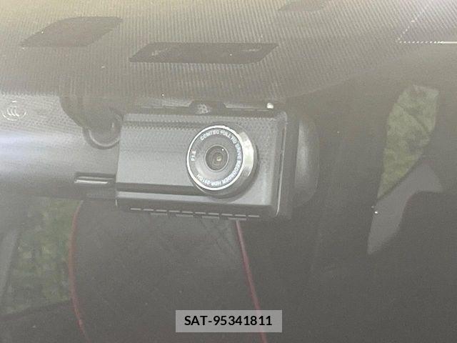 Toyota SIENTA 2016-06 8782065-5