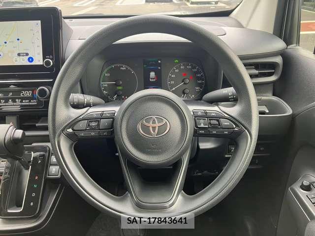 Toyota SIENTA 2025-04 8782052-9