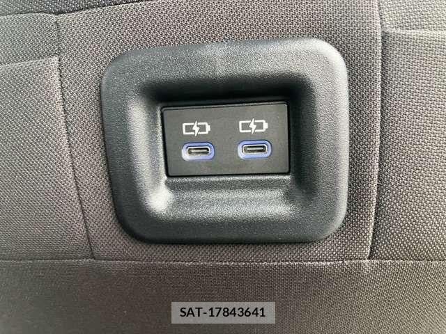 Toyota SIENTA 2025-04 8782052-4