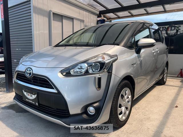 Toyota SIENTA 2015-09 8782064-1