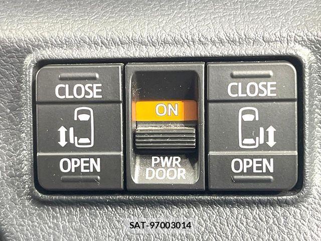 Toyota SIENTA 2017-12 8782063-5