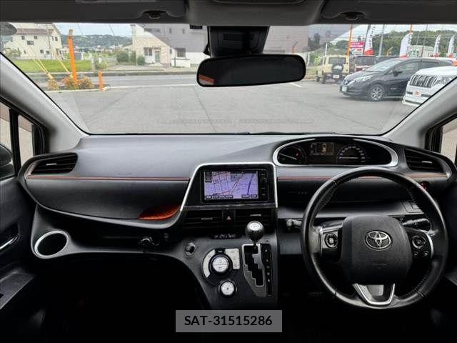 Toyota SIENTA 2015-07 8797495-1