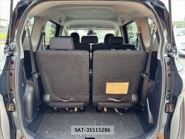 Toyota SIENTA 2015-07 8797495-19