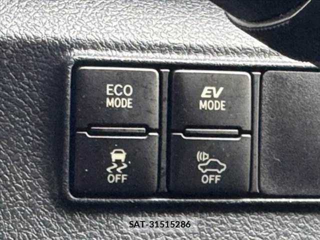 Toyota SIENTA 2015-07 8797495-24
