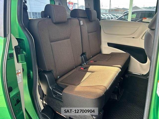 Toyota SIENTA 2016-02 8797493-10