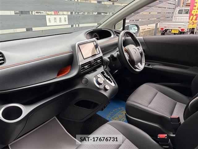 Toyota SIENTA 2019-11 8797490-13