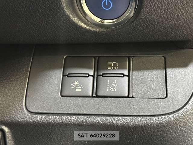 Toyota SIENTA 2022-04 8797491-14