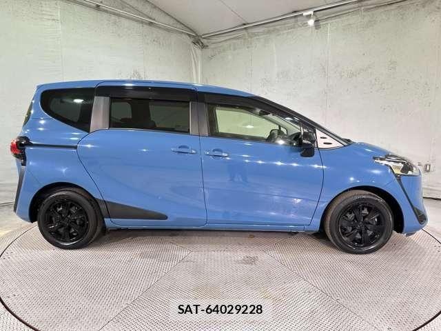 Toyota SIENTA 2022-04 8797491-3