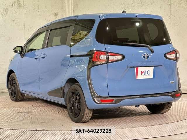 Toyota SIENTA 2022-04 8797491-6
