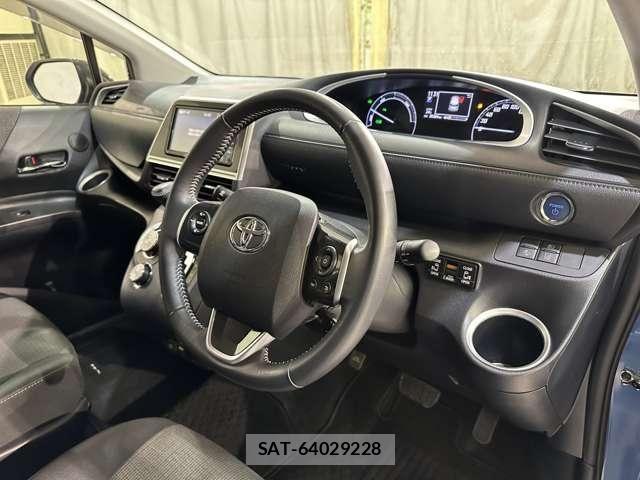 Toyota SIENTA 2022-04 8797491-8