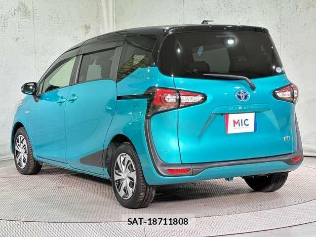 Toyota SIENTA 2019-06 8797489-6
