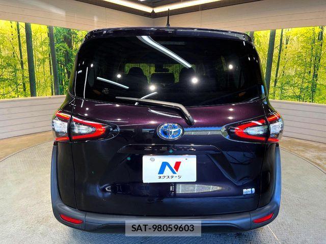 Toyota SIENTA 2017-10 8797492-15