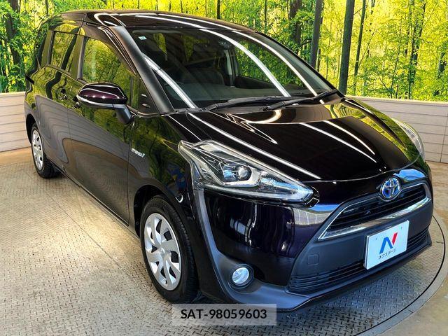 Toyota SIENTA 2017-10 8797492-16