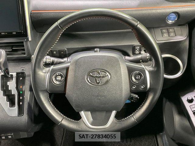 Toyota SIENTA 2019-12 8831607-10