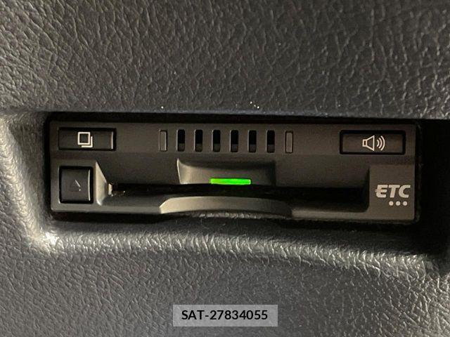 Toyota SIENTA 2019-12 8831607-6