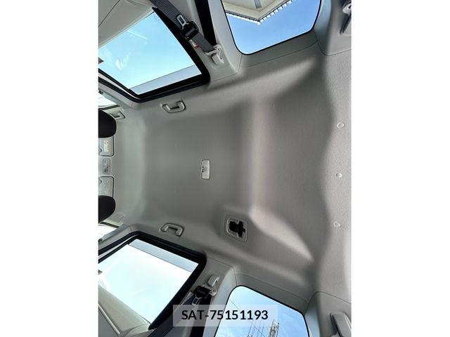 Toyota SIENTA 2016-05 8831614-20