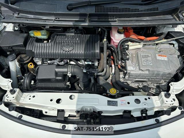 Toyota SIENTA 2016-05 8831614-28