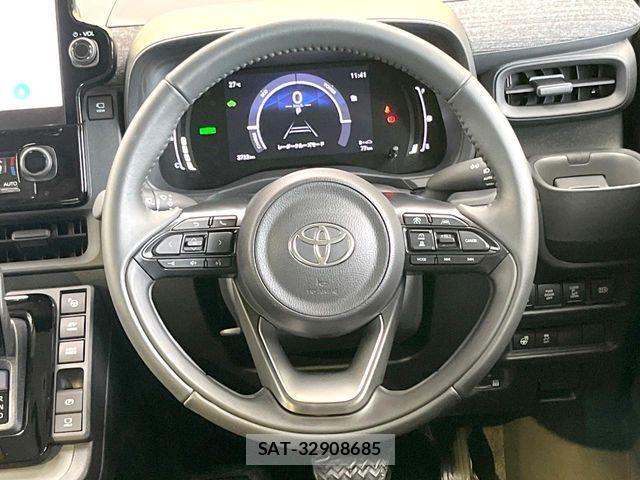 Toyota SIENTA 2025-12 8831600-11