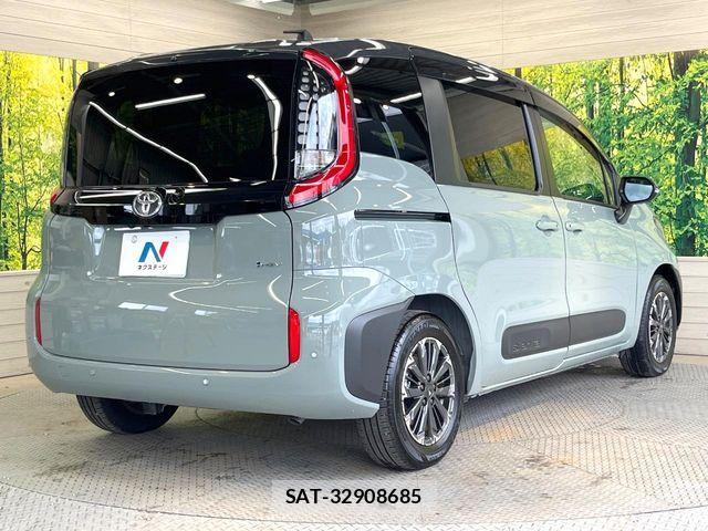 Toyota SIENTA 2025-12 8831600-16
