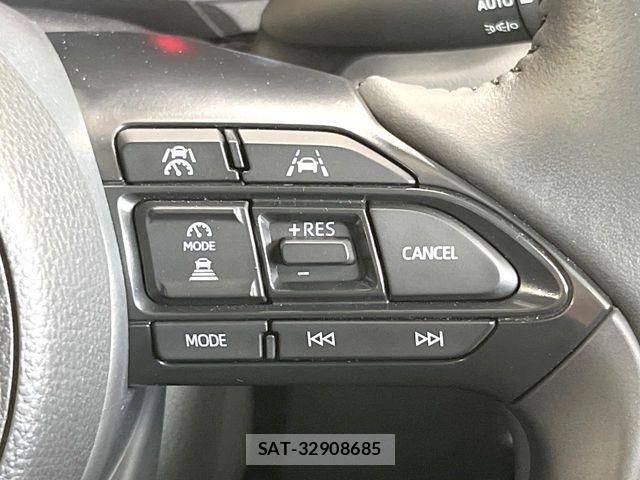 Toyota SIENTA 2025-12 8831600-5