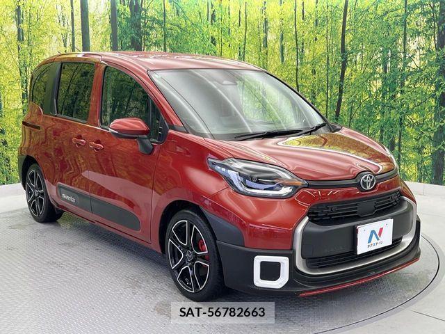 Toyota SIENTA 2023-01 8831605-16