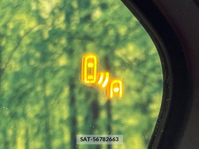 Toyota SIENTA 2023-01 8831605-7