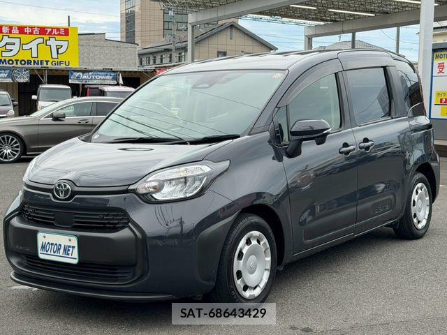 Toyota SIENTA 2022-12 8831608-0