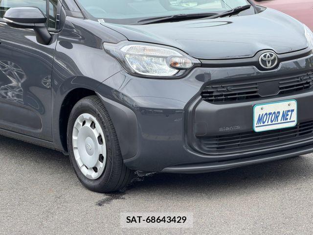 Toyota SIENTA 2022-12 8831608-21