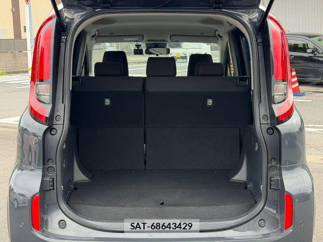 Toyota SIENTA 2022-12 8831608-5