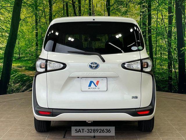 Toyota SIENTA 2015-10 8831612-16