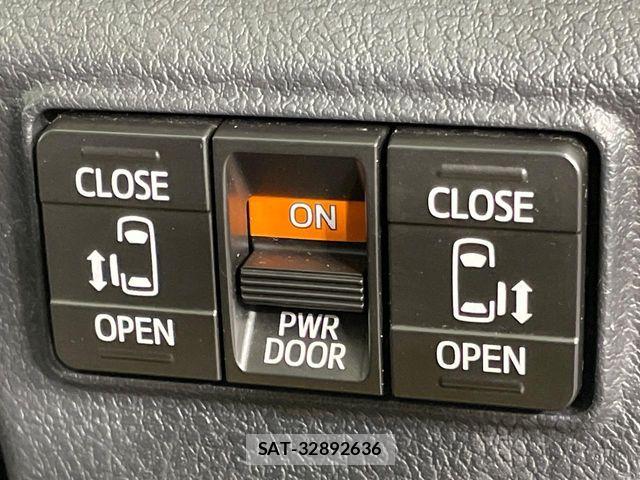 Toyota SIENTA 2015-10 8831612-5