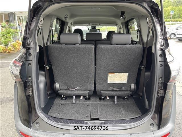 Toyota SIENTA 2017-12 8831609-18