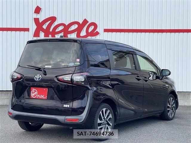 Toyota SIENTA 2017-12 8831609-2