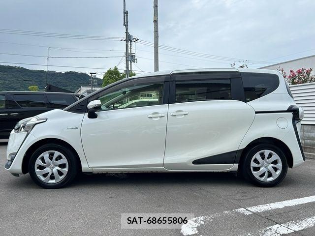 Toyota SIENTA 2015-08 8831613-4