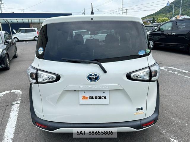 Toyota SIENTA 2015-08 8831613-7