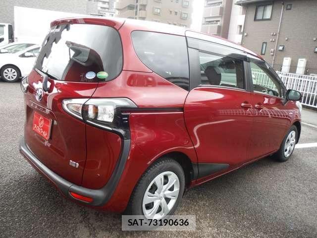 Toyota SIENTA 2019-02 8831610-10