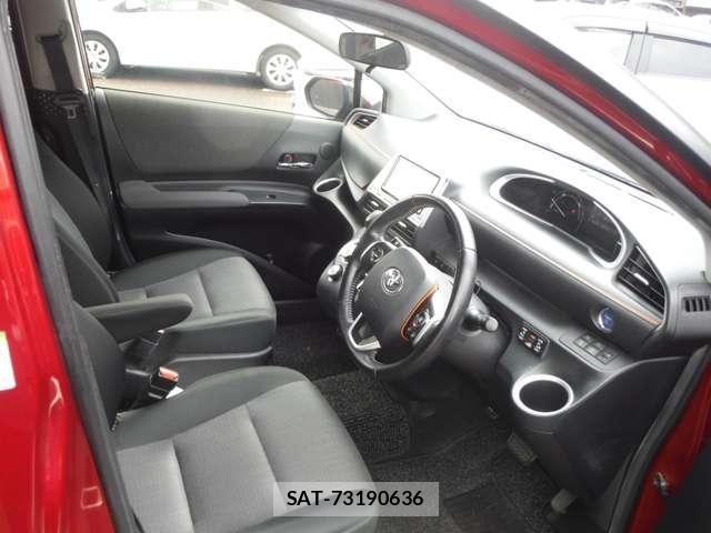 Toyota SIENTA 2019-02 8831610-17