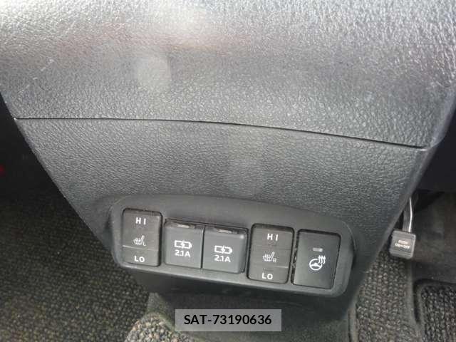 Toyota SIENTA 2019-02 8831610-22