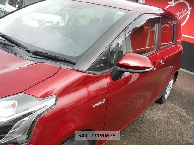 Toyota SIENTA 2019-02 8831610-6