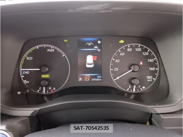 Toyota SIENTA 2023-08 8831606-17