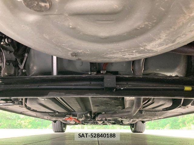 Toyota SIENTA 2020-05 8831611-18