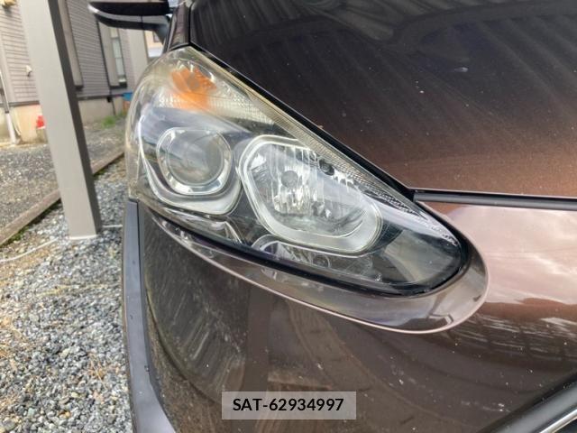 Toyota SIENTA 2016-01 8831616-4