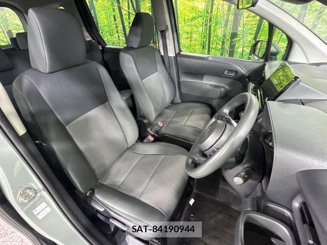 Toyota SIENTA 2023-10 8850643-9