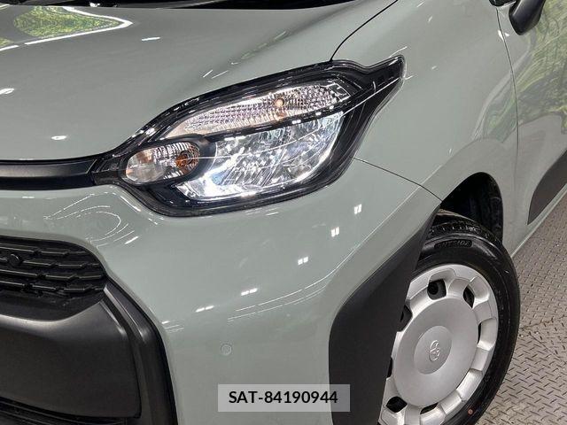 Toyota SIENTA 2023-10 8850643-13