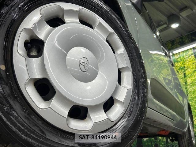 Toyota SIENTA 2023-10 8850643-14