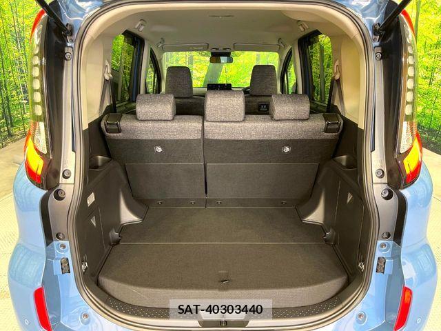 Toyota SIENTA 2024-03 8850645-11