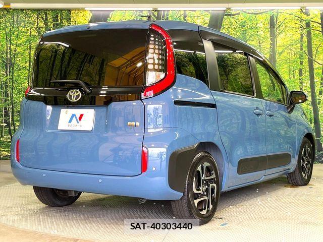 Toyota SIENTA 2024-03 8850645-15