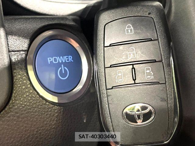 Toyota SIENTA 2024-03 8850645-19