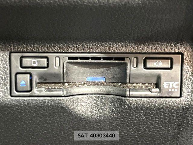 Toyota SIENTA 2024-03 8850645-4